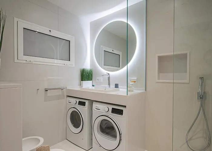 Atlantic Coast 'princely' - * Playa del Ingles (Gran Canaria)